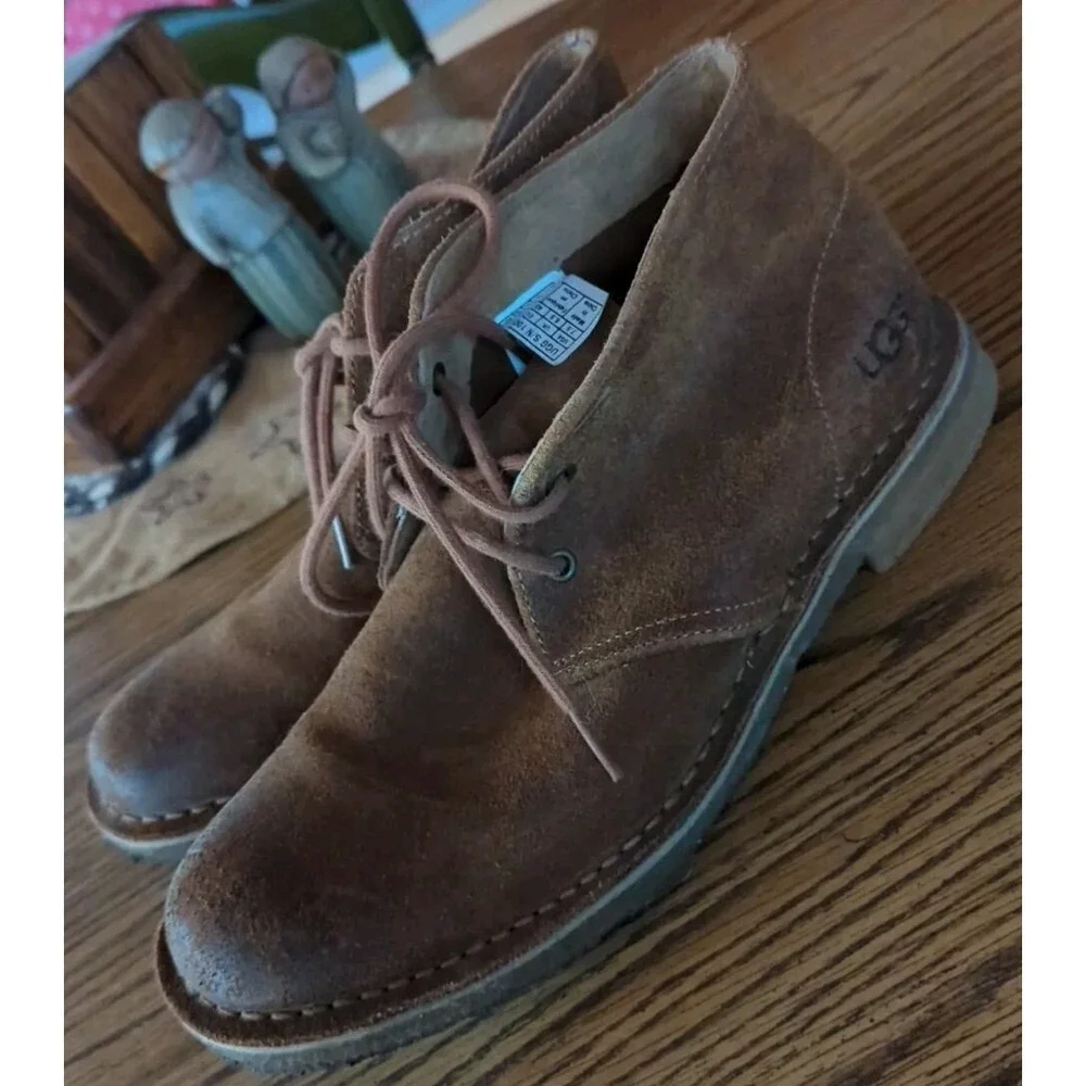 UGG Chestnut Brown Leather‎ Lace Up Ankle BOOTS Distressed 7.5 Mens